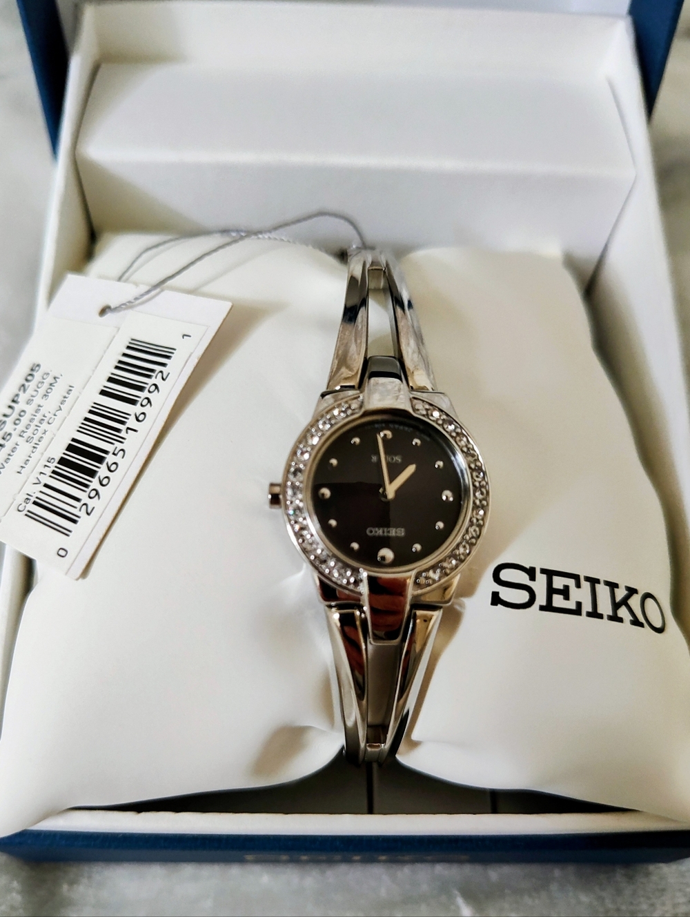 Seiko Solar Stainless Steel Watch (Retail $245) - Picture 3 of 8
